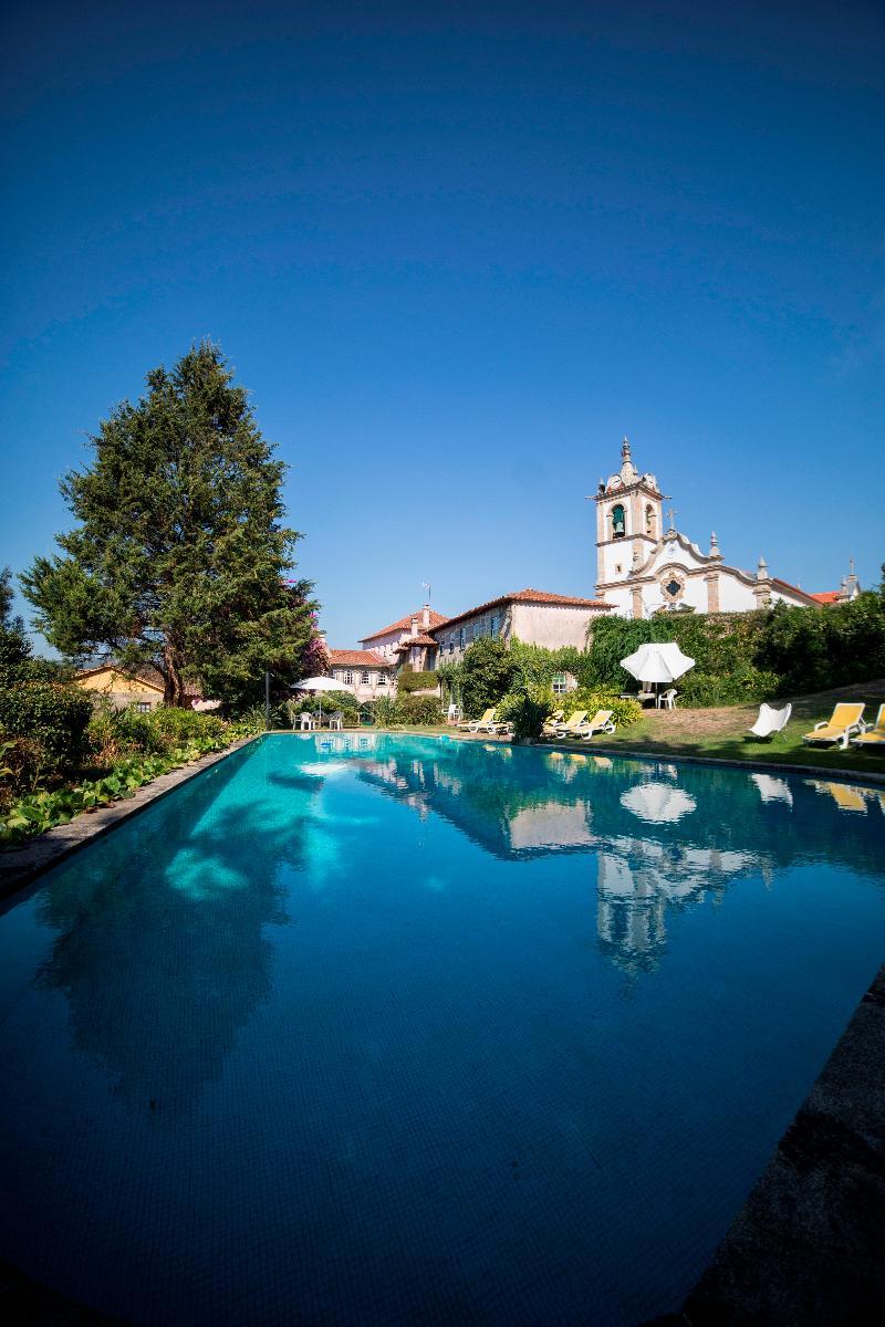 Bed and Breakfast Casa Dos Assentos De Quintiaes Барселуш Экстерьер фото